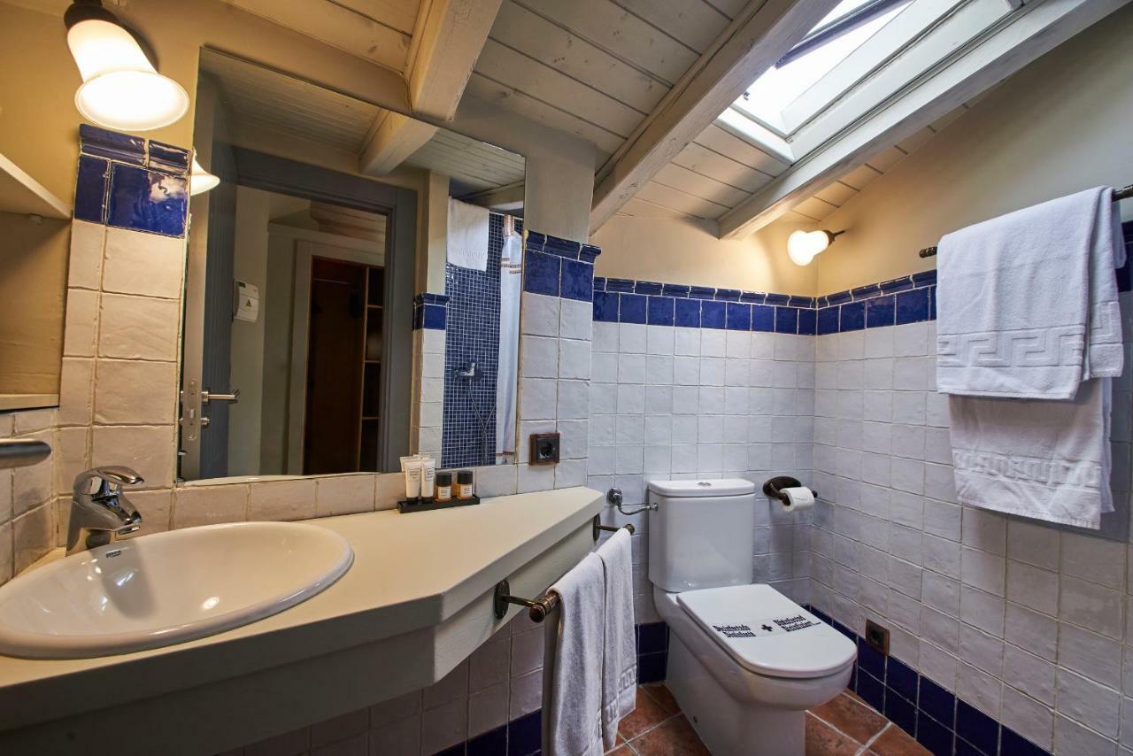 Sotopalacio Hsr Madrona Ngoại thất bức ảnh