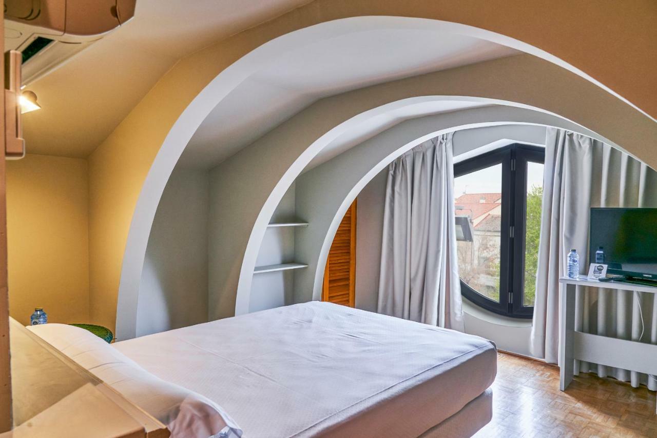 Sotopalacio Hsr Madrona Ngoại thất bức ảnh